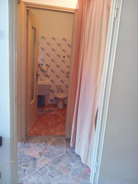 Bilocale A Piazza Brembana Apartamento Exterior foto